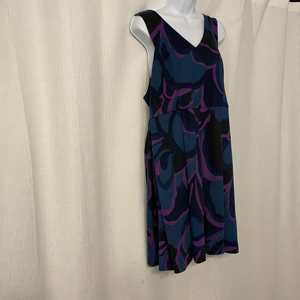 Trina Turk Blue and Purple Abstract V-Neck Midi Dress